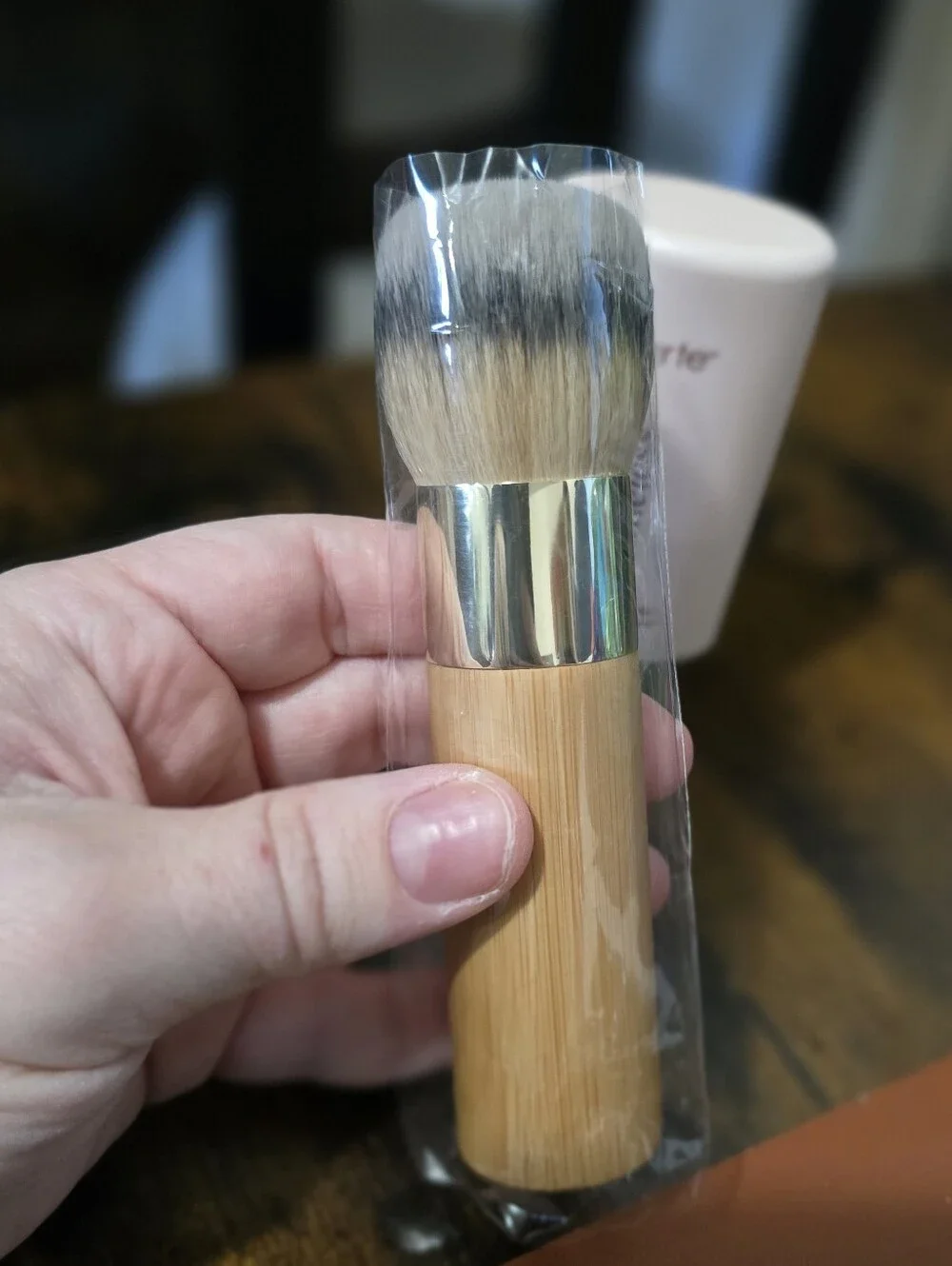⚠️SALE⚠️Tarte Timeless Hydrating Foundation with Buffer Brush